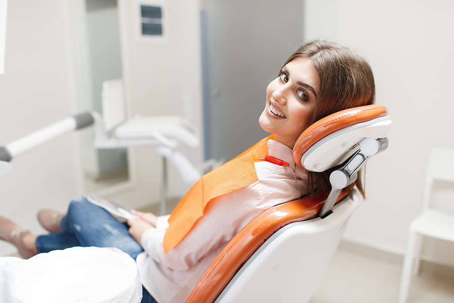 The Impact of Dental Implants on Jawbone Health & Facial Structure